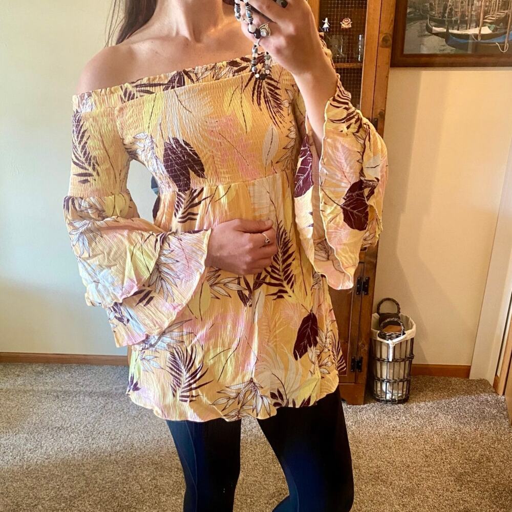 CBRAND off the shoulder tropical floral flowy top